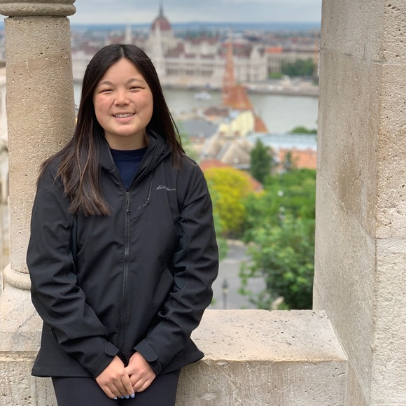 Meet the Posher - Picture 2 of 5